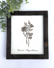 Load image into Gallery viewer, Birth Month Flower Sign